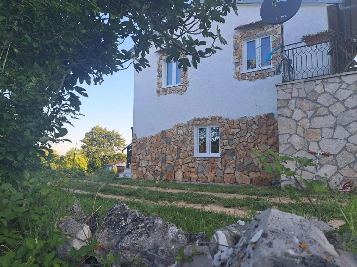 Mimosa Apartment Rakalj