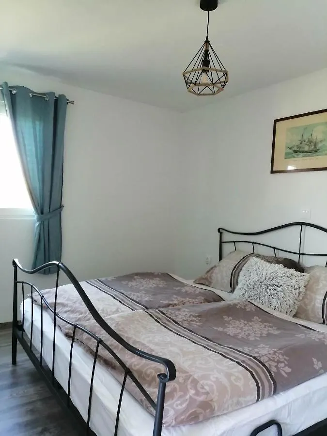 Mimosa Apartment Rakalj Croatia