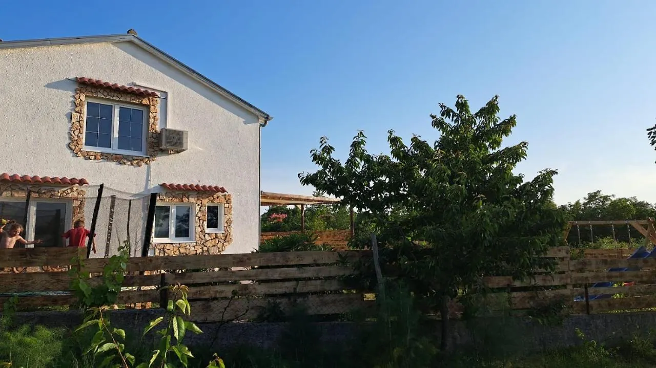 Mimosa Apartment Rakalj Croatia