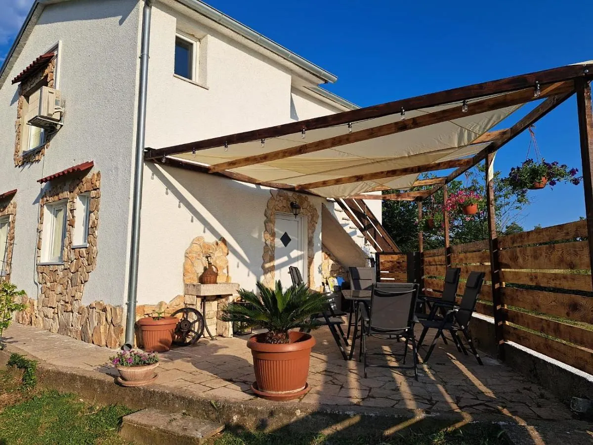Mimosa Apartment Rakalj 0*,